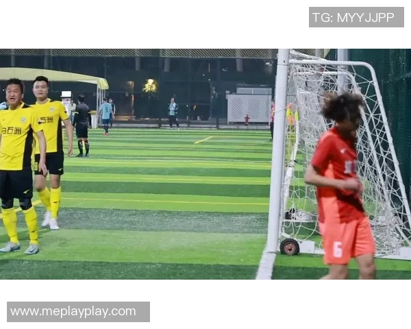 腿板足球的魅力与技巧探讨让我们一起领略这项独特运动的精彩瞬间